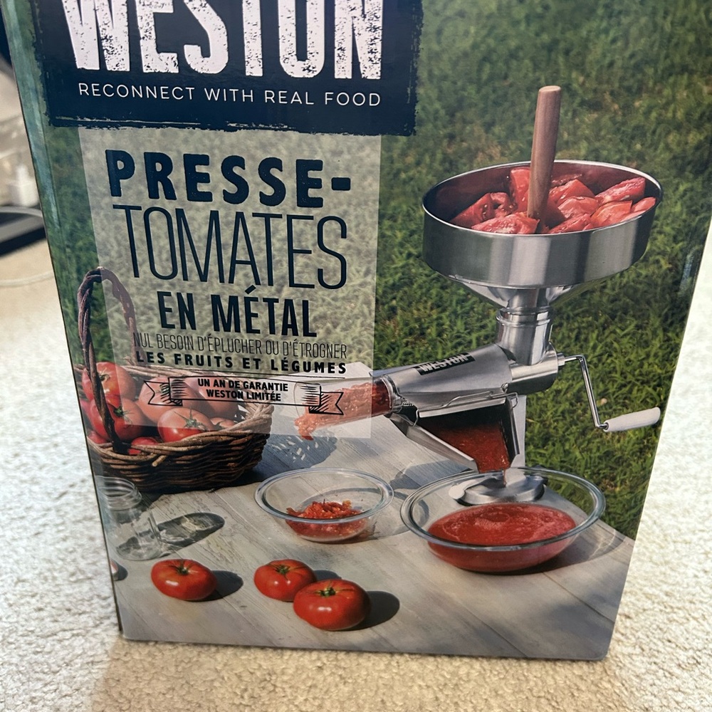 Weston Metal Tomato Press